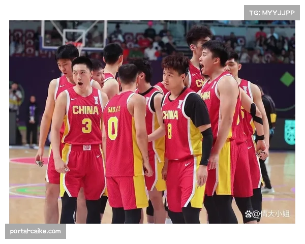 【2026年4月CBA联赛赛季攻防结构趋势·赛后·通讯更衣室故事：上海队赛后长达一小时的战术录像分析会